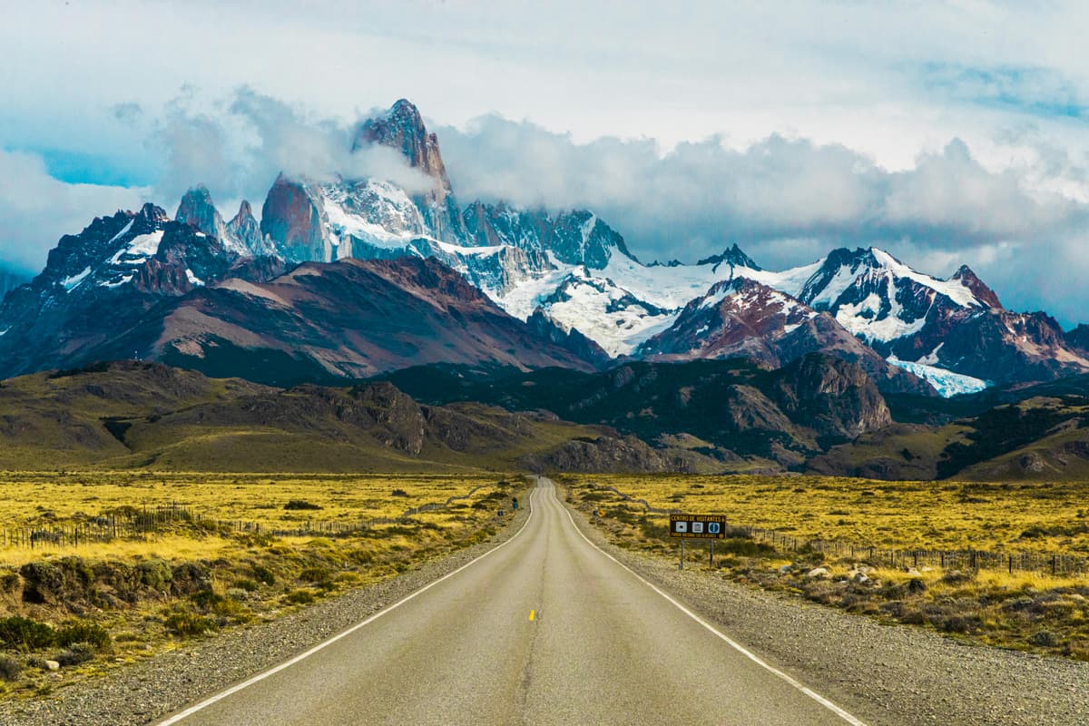 Hiring in Argentina: Minimum Wage and Employment Guide