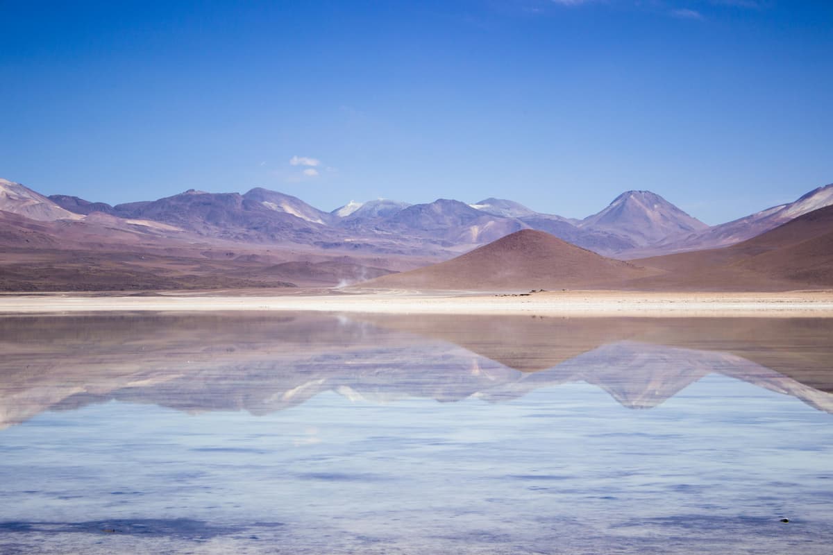 Hiring in Bolivia: Minimum Wage and Employment Guide