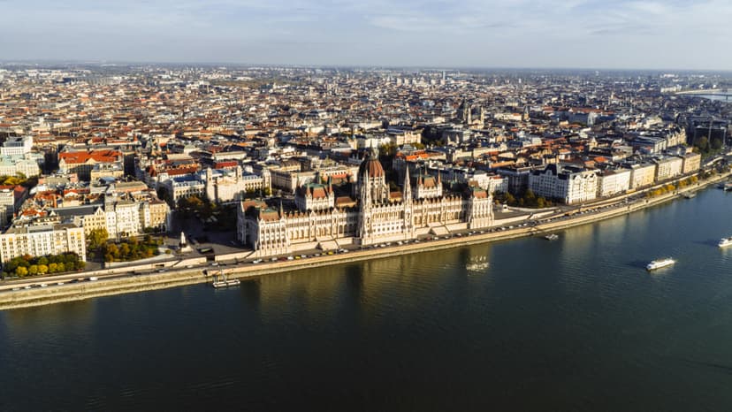 Hiring in Hungary: Minimum Wage and Employment Guide