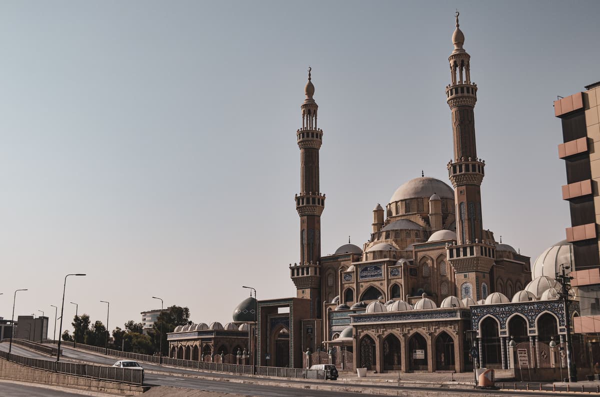 Hiring in Iraq: Minimum Wage and Employment Guide