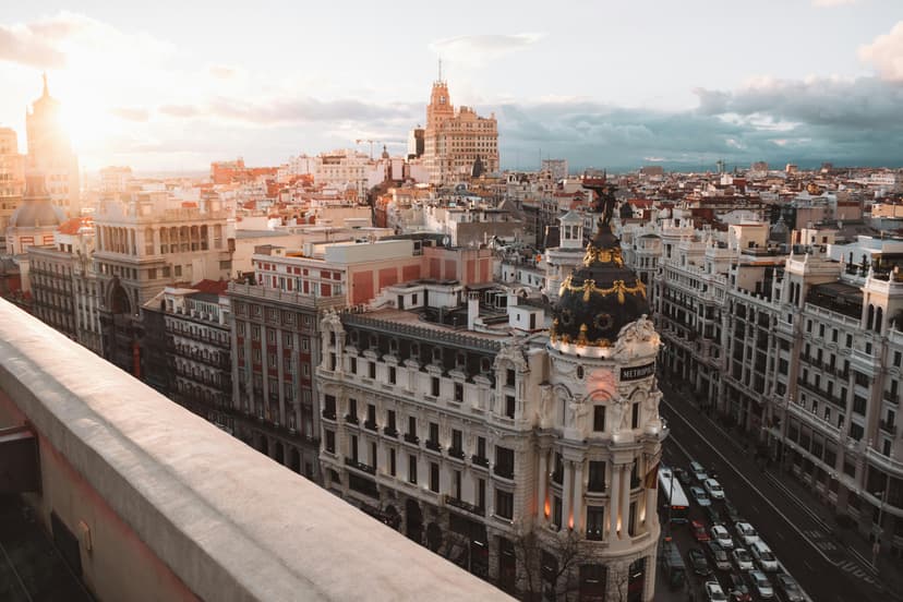Hiring in Spain: Minimum Wage and Employment Guide