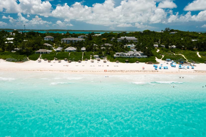 Hiring in the Turks and Caicos Islands: Minimum Wage and Employment Guide