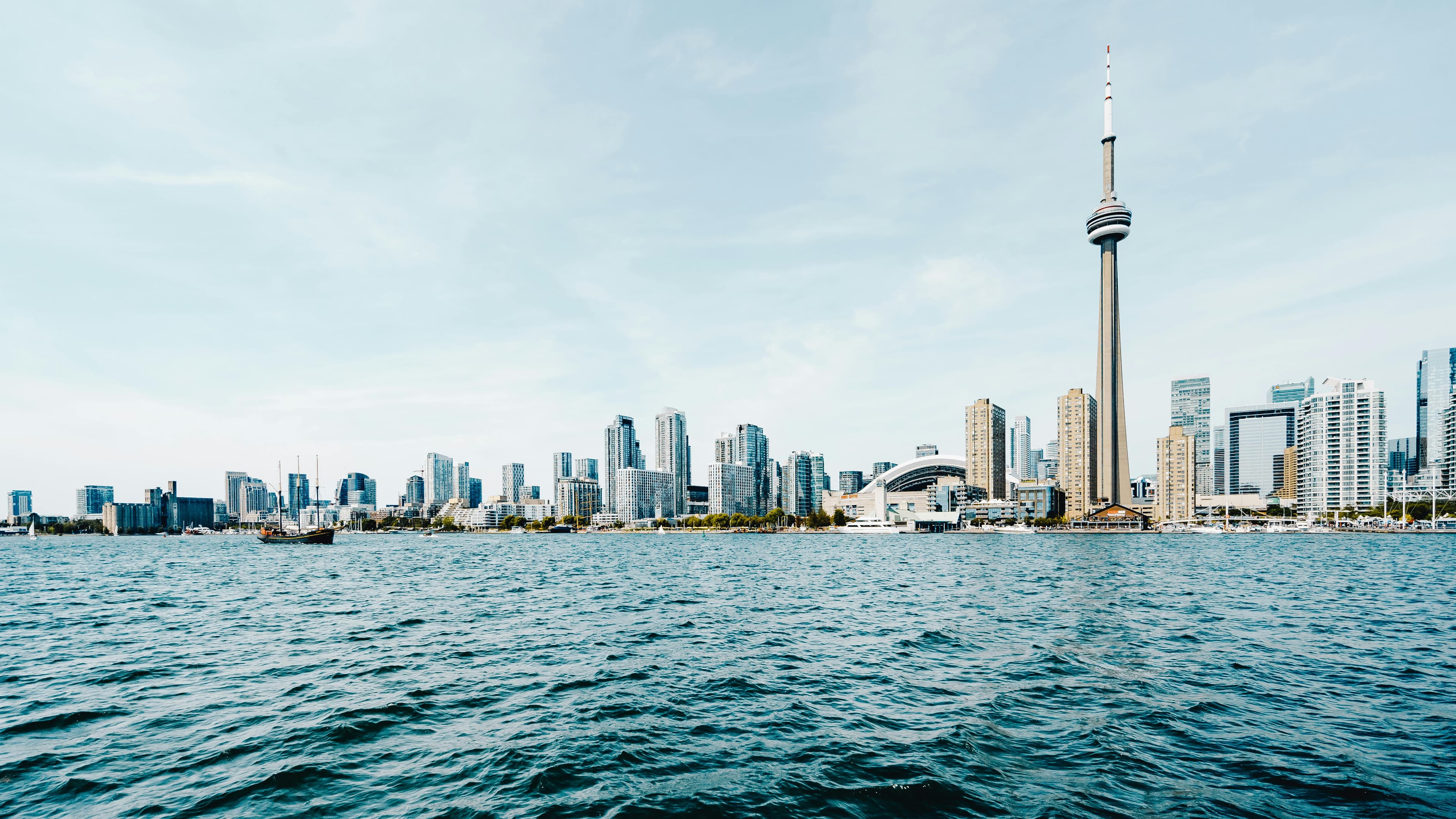Hiring in Canada: Minimum Wage and Employment Guide