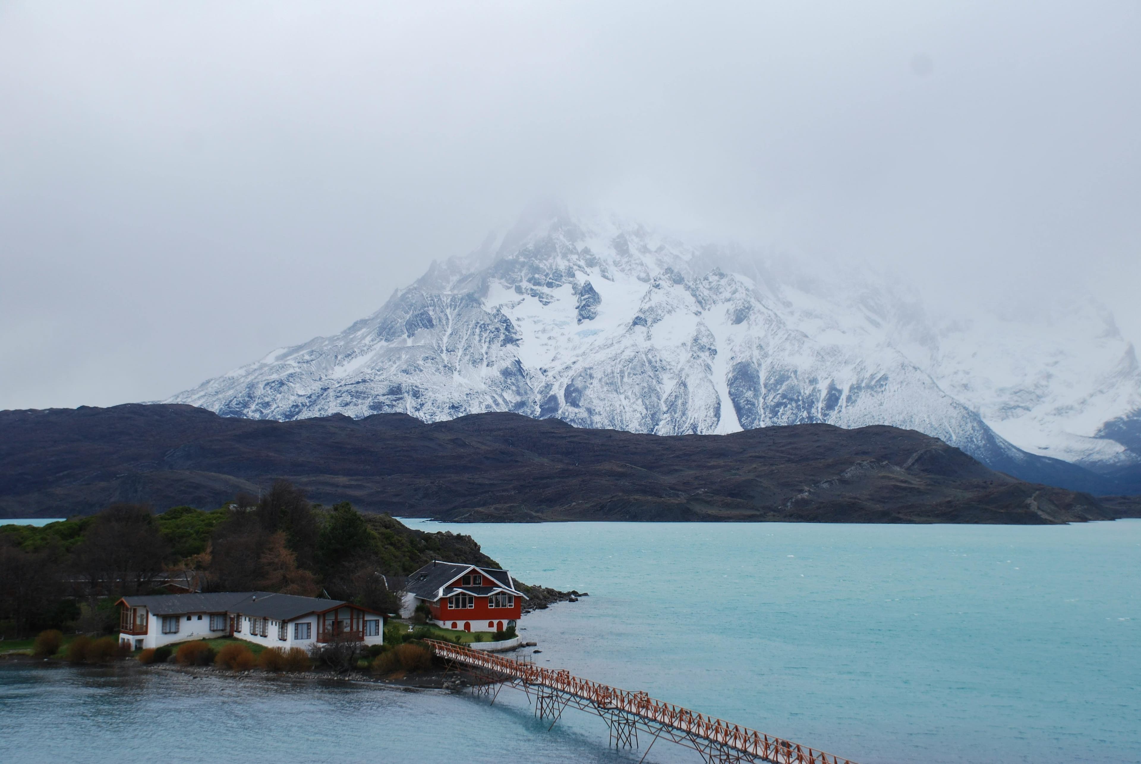 Hiring in Chile: Minimum Wage and Employment Guide