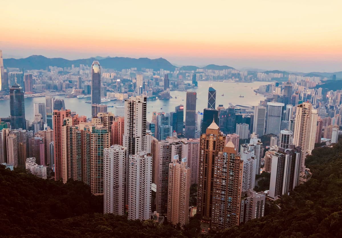 Hiring in Hong Kong: Minimum Wage and Employment Guide