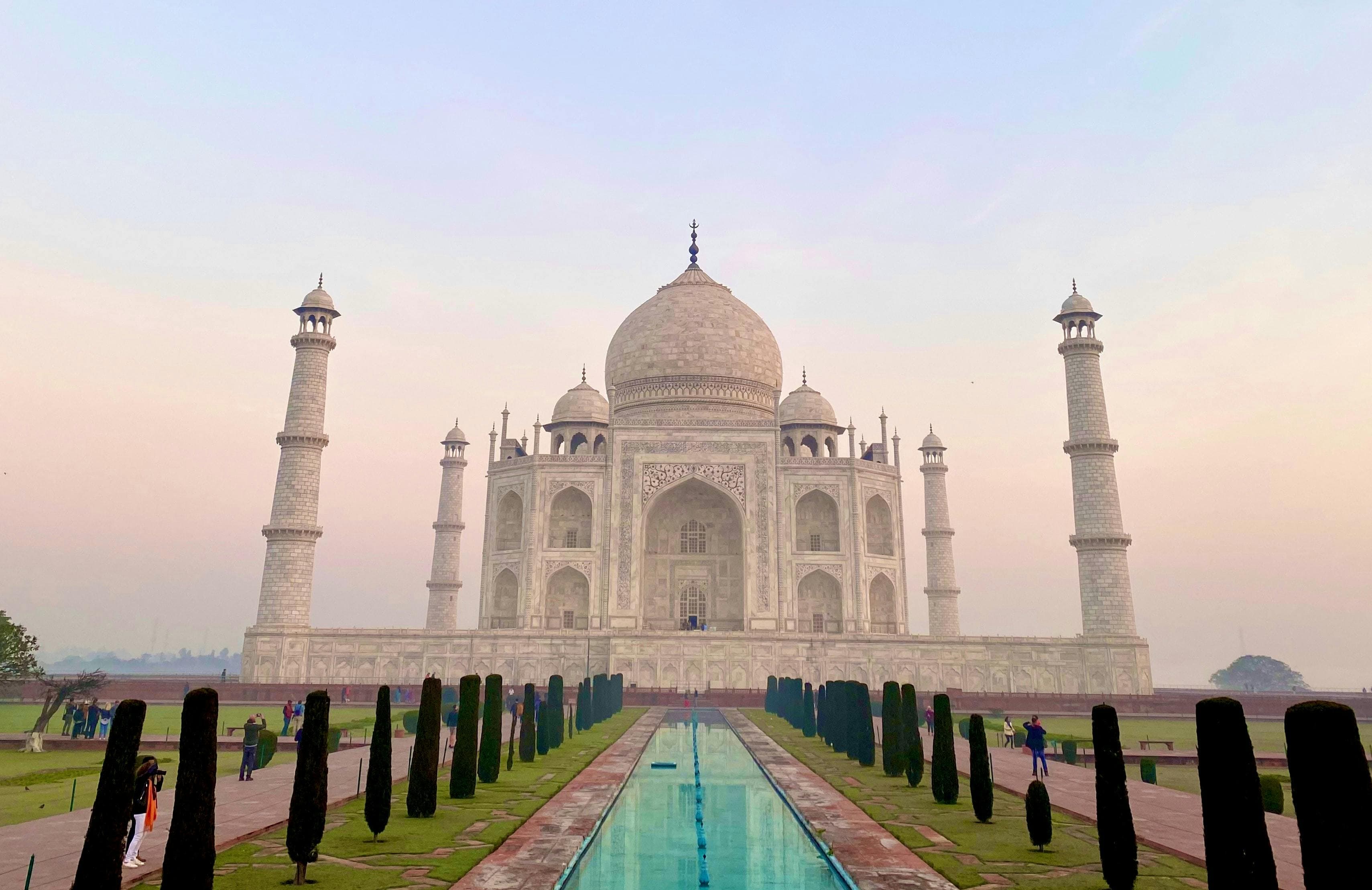 Hiring in India: Minimum Wage and Employment Guide