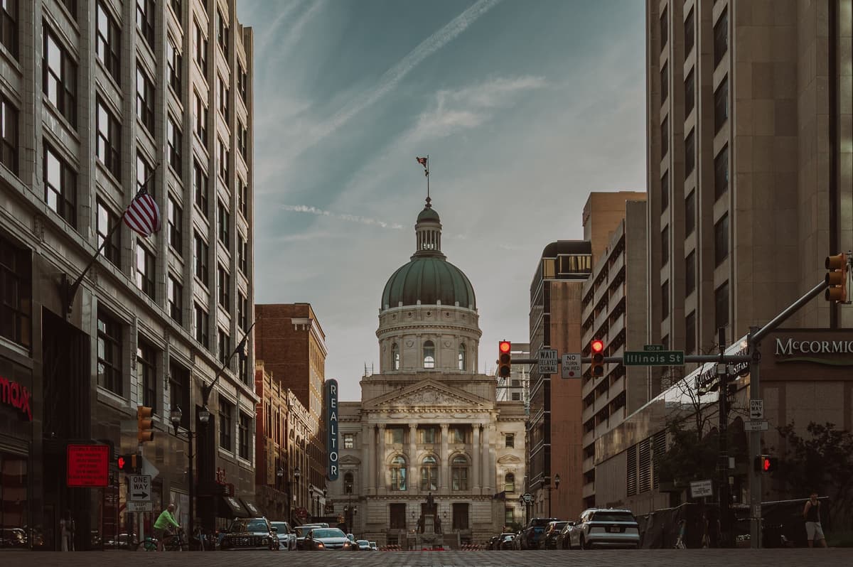 Hiring in Indiana: Minimum Wage and Employment Guide
