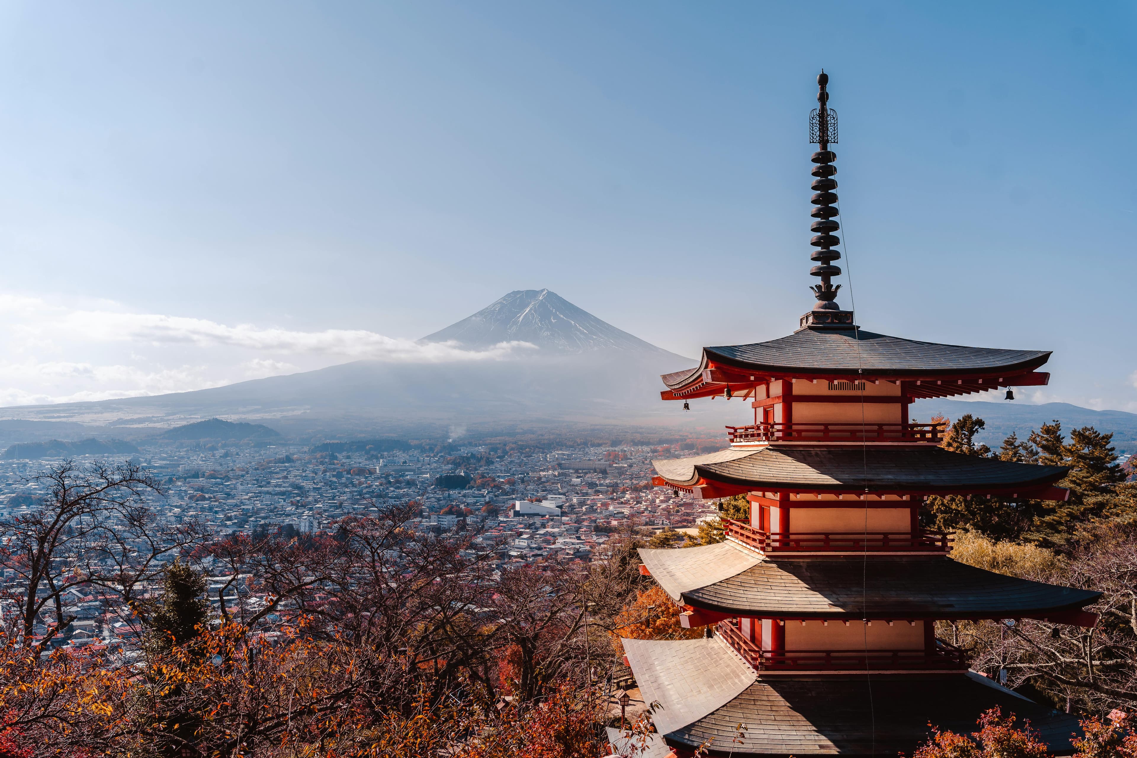 Hiring in Japan: Minimum Wage and Employment Guide
