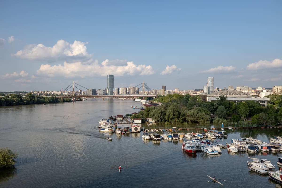 Hiring in Serbia: Minimum Wage and Employment Guide