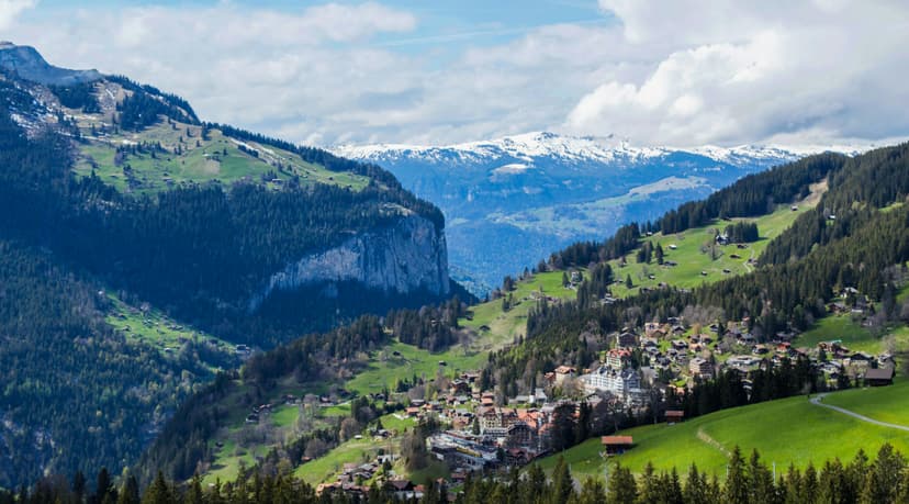 Hiring in Switzerland: Minimum Wage and Employment Guide
