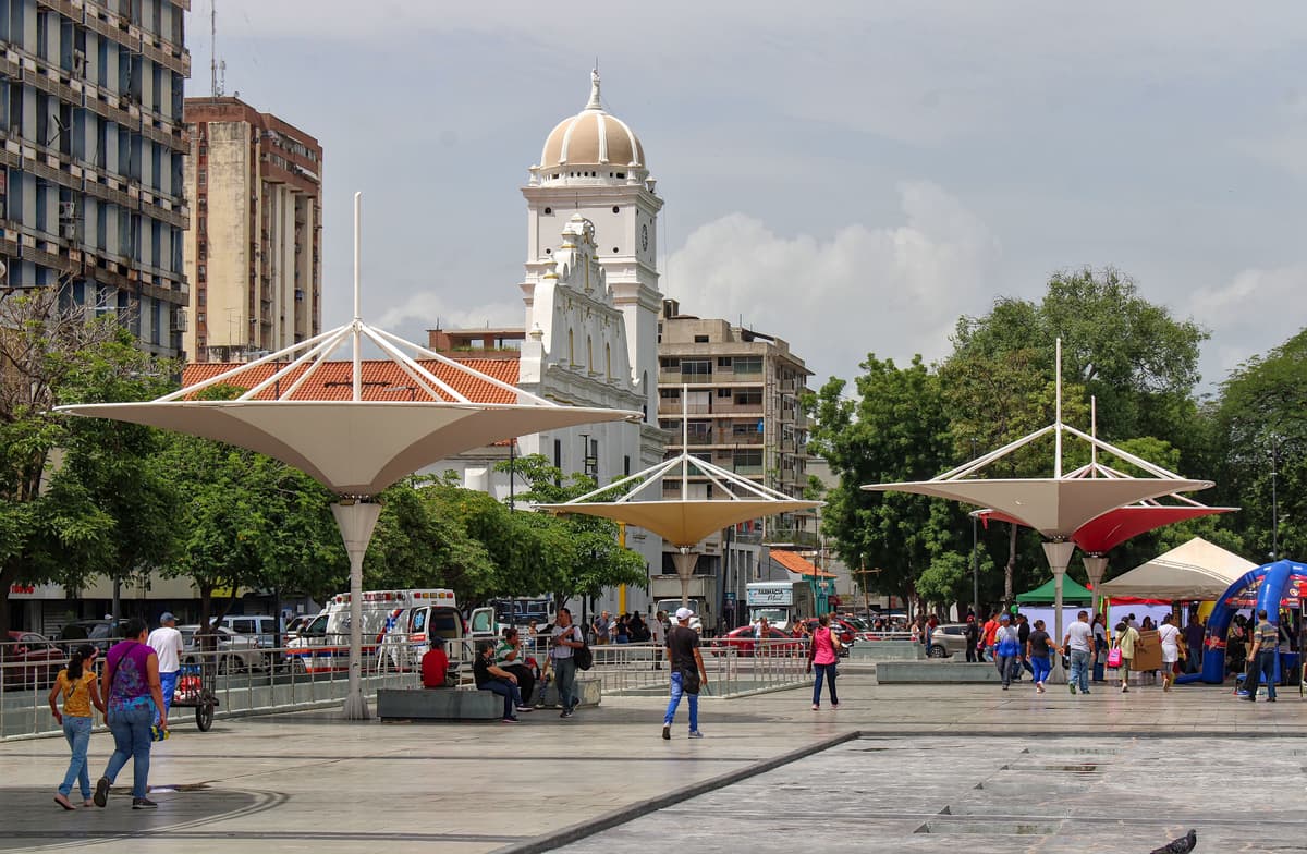 Hiring in Venezuela: Minimum Wage and Employment Guide